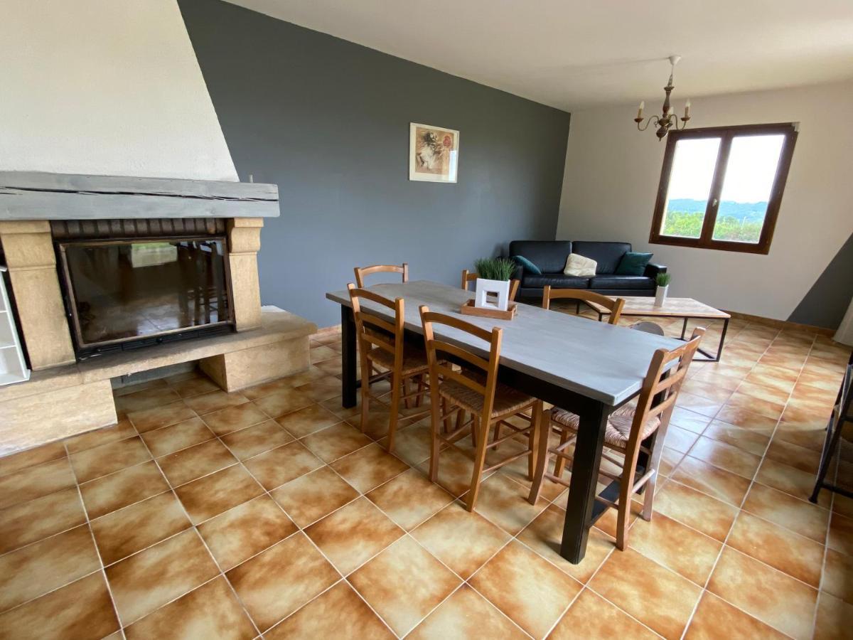 Maison En Campagne Avec Vue Sur Les Pyrenees Estampes Exteriör bild